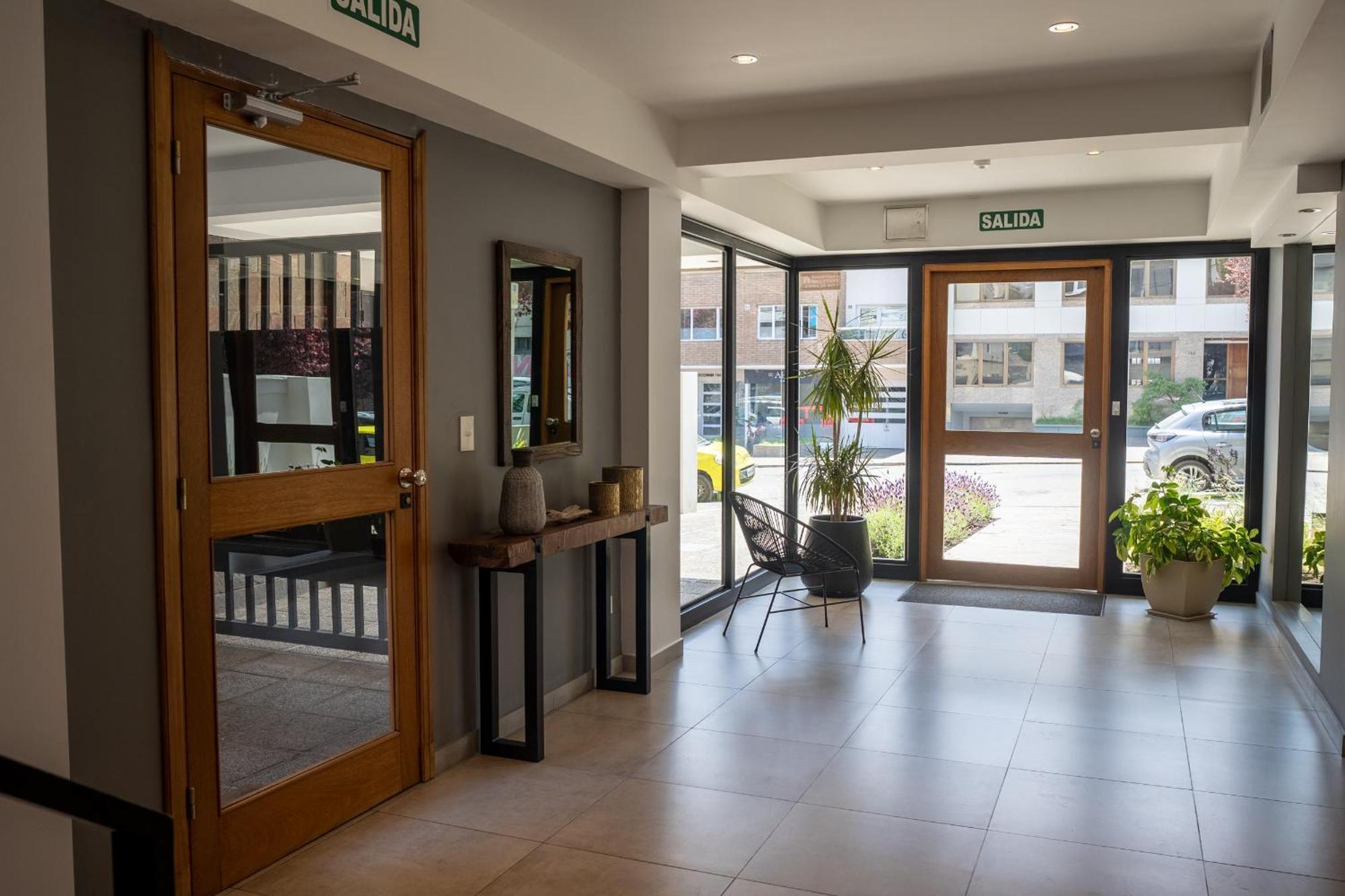 Portales De La Patagonia Apartments Сан-Карлос-де-Барилоче Экстерьер фото